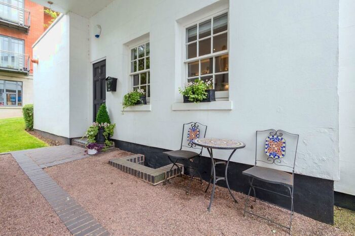 1 Bedroom Apartment To Rent In St James Place, George Road, Edgbaston, Birmingham, B15