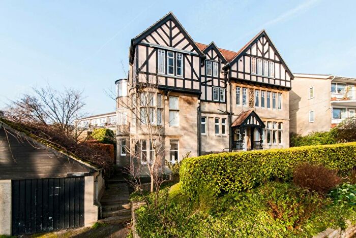 2 Bedroom Flat To Rent In Lansdown Grove Lodge Lansdown Grove, Bath, F1