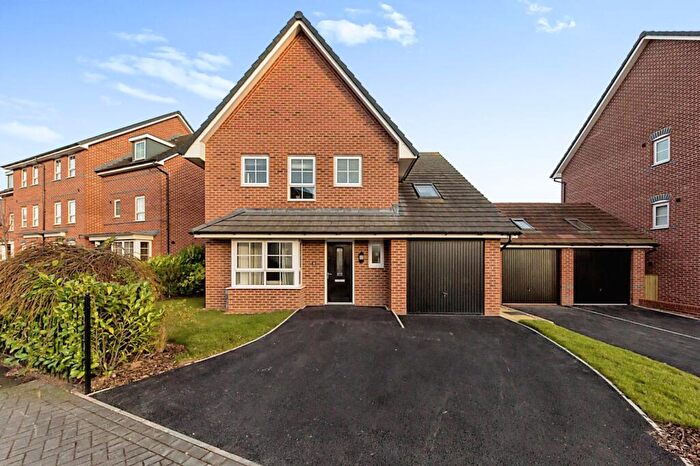 5 Bedroom Detached House To Rent In Filter Bed Way, Sandbach, Cheshire, CW11