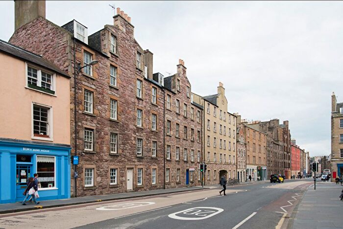 1 Bedroom Flat To Rent In Buccleuch Street, Southside, Edinburgh South, EH8