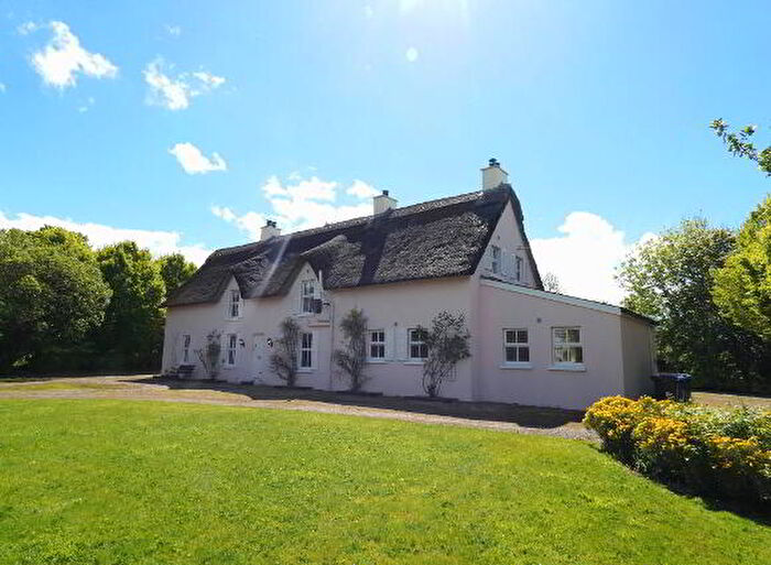 4 Bedroom Detached House For Sale In The Thatch, Garryduff Road, Ballymoney, BT53