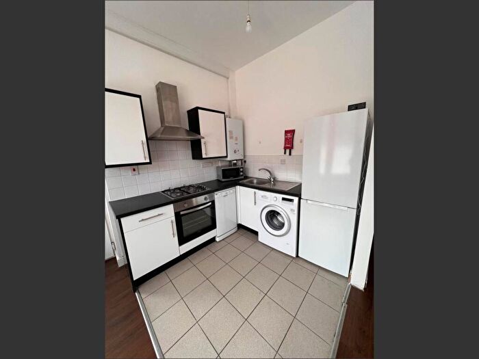 1 Bedroom Flat To Rent In Miskin Street, Flat, Cathays, Cardiff, CF24