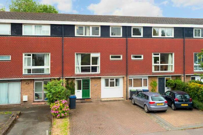 5 Bedroom Terraced House To Rent In Old Dover Road, Canterbury, CT1