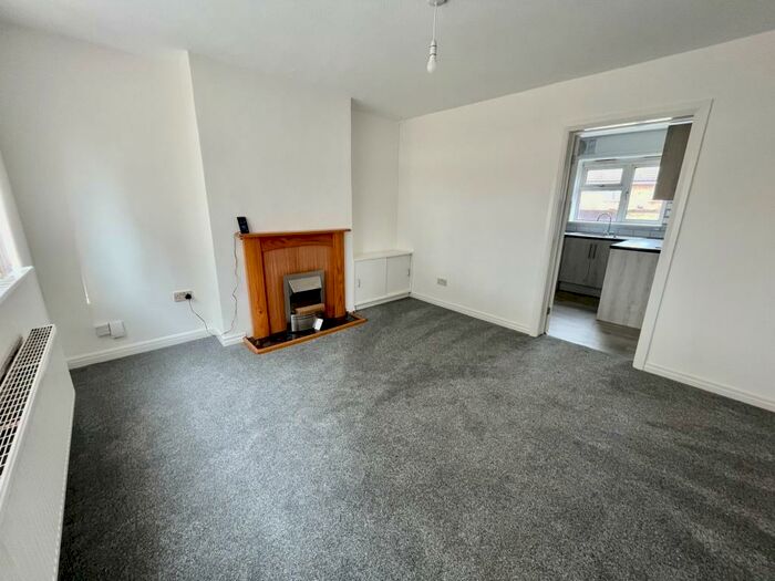 3 Bedroom Semi-Detached House To Rent In Alwold Road, Birmingham, B29