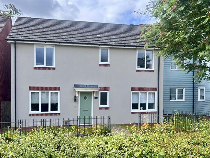 4 Bedroom Detached House For Sale In Watercress Way, Broughton, Milton Keynes, MK10