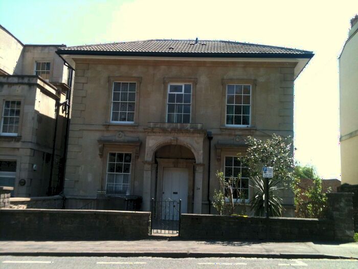 1 Bedroom Flat To Rent In Cotham Road, Cotham, Bristol, BS6