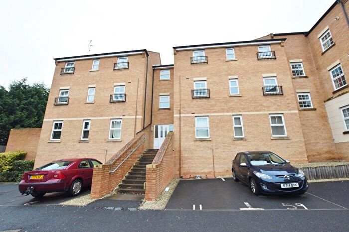 2 Bedroom Flat To Rent In Ilam Court, Rugby, CV22