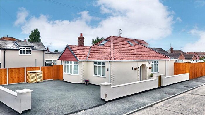 3 Bedroom Bungalow For Sale In Spencer Avenue, Moreton, Wirral, CH46