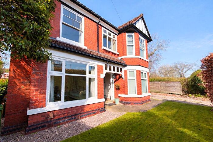 5 Bedroom Detached House For Sale In Winster Avenue, West Didsbury, M20