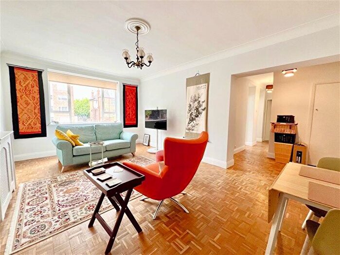2 Bedroom Flat To Rent In Eton Avenue, Belsize Park, NW3