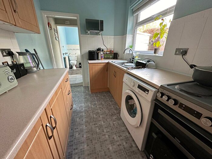 3 Bedroom End Of Terrace House For Sale In Heath Road, Stapenhill, Burton-on-Trent, DE15