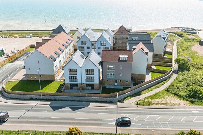 2 Bedroom Flat For Sale In Ocean's Edge, St. Marys Bay, Romney Marsh, TN29