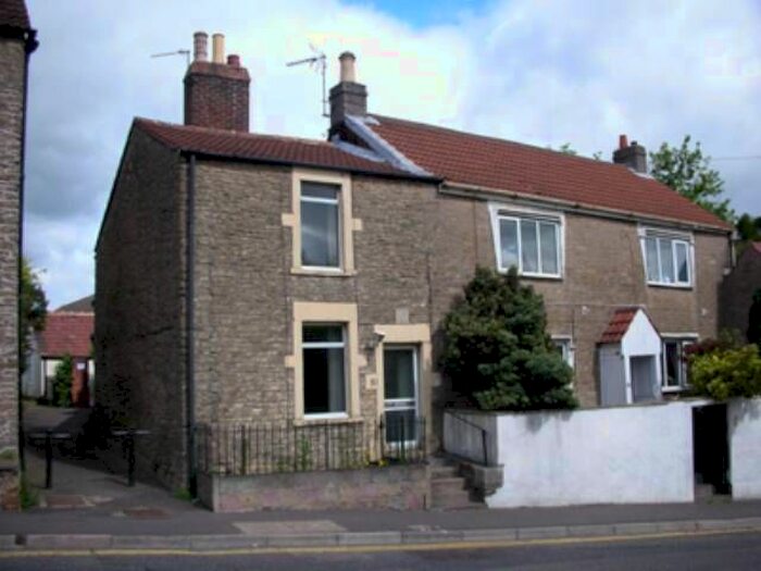 2 Bedroom Property To Rent In Butts Hill, Frome, Somerset, BA11