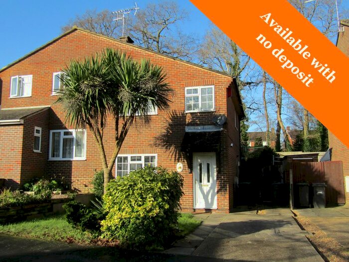 3 Bedroom Semi-Detached House To Rent In Lysander Way, Waterlooville, PO7