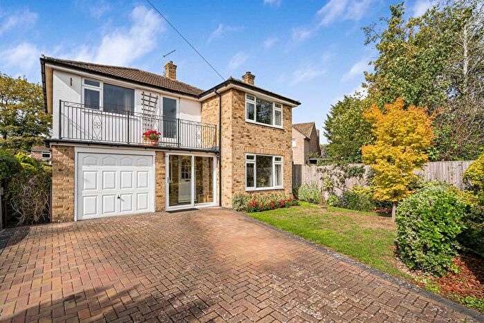 5 Bedroom Detached House For Sale In Home Close, Kidlington, OX5