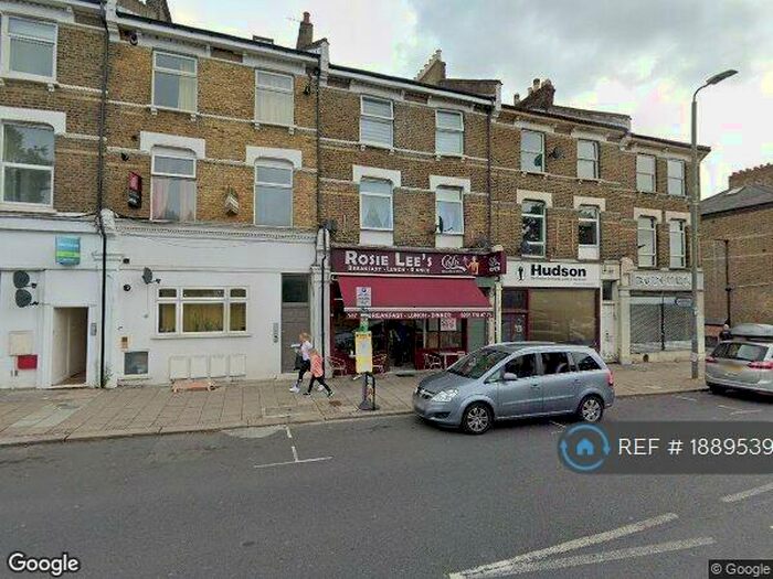 3 Bedroom Flat To Rent In Annerly Road, London, SE20