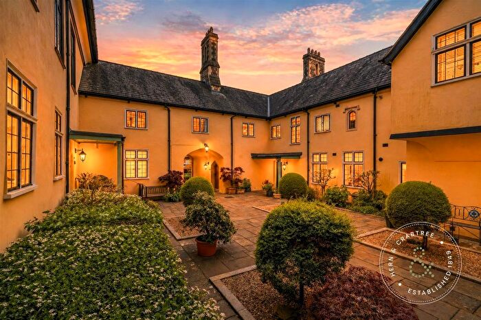 2 Bedroom Flat For Sale In Cefn Mably Park, Michaelston-Y-Fedw, Cardiff, CF3