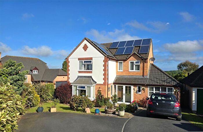 5 Bedroom Detached House For Sale In Kingsmead Drive, Torrington, Devon, EX38