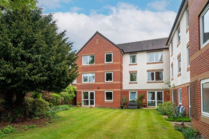 1 Bedroom Retirement Property For Sale In Banbury Road, Diamond Court, OX2