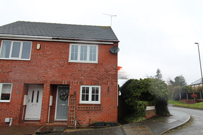 2 Bedroom Semi-Detached House To Rent In Castle Gresley, DE11
