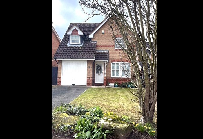 3 Bedroom Detached House For Sale In Tarn Hows Walk, Ackworth, Pontefract, West Yorkshire, WF7