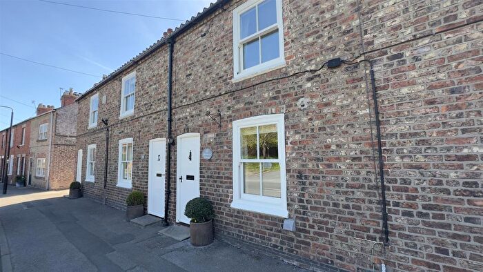 2 Bedroom Terraced House To Rent In York Street, Dunnington, York, YO19