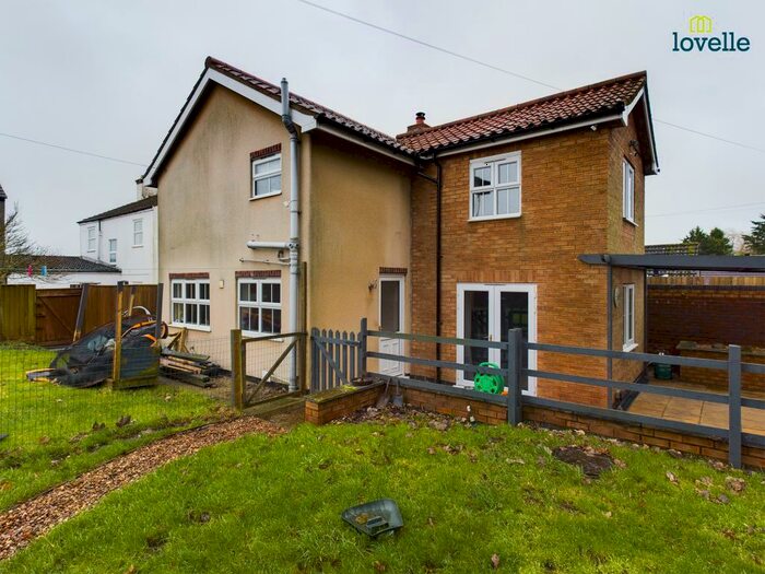 4 Bedroom Cottage For Sale In Magna Mile, Ludford, Market Rasen, LN8