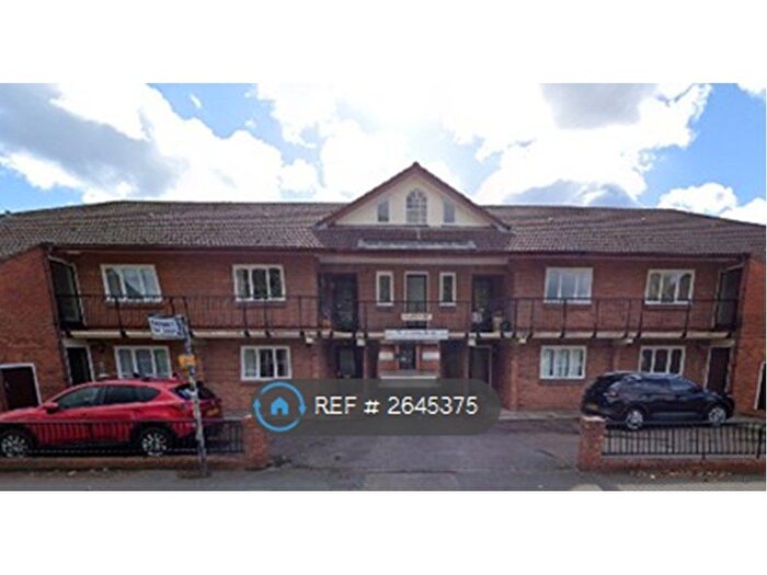 1 Bedroom Flat To Rent In Claremont, Cheltenham, GL52