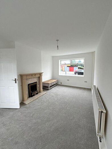 2 Bedroom Terraced House To Rent In Vale View, Nuneaton, CV10