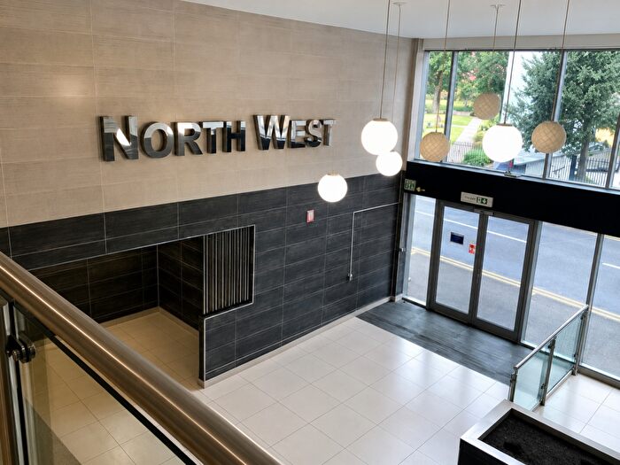 2 Bedroom Flat To Rent In North West, Talbot Street, Nottingham, NG1