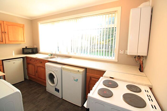 2 Bedroom Flat To Rent In A Willowbank, Wick, KW1
