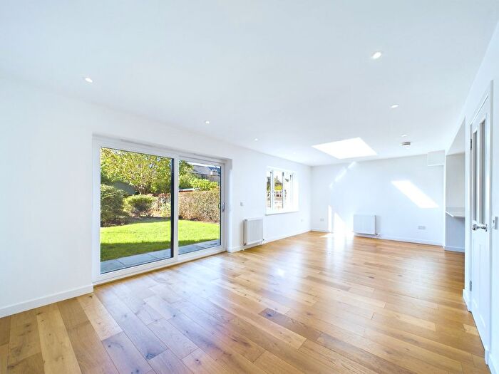 5 Bedroom Detached House For Sale In Park Avenue, Portobello, Edinburgh, EH15