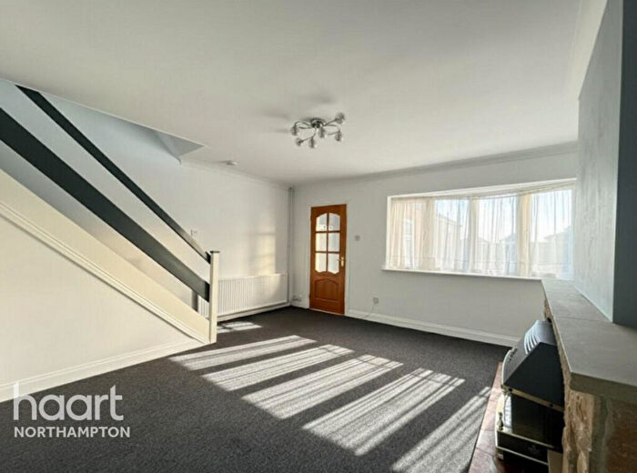 3 Bedroom Semi-Detached House To Rent In Smither Way, Northampton, NN7