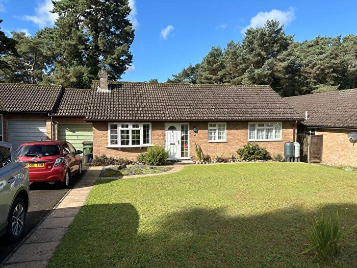 3 Bedroom Detached Bungalow For Sale In The Sands, Whitehill, Hampshire, GU35