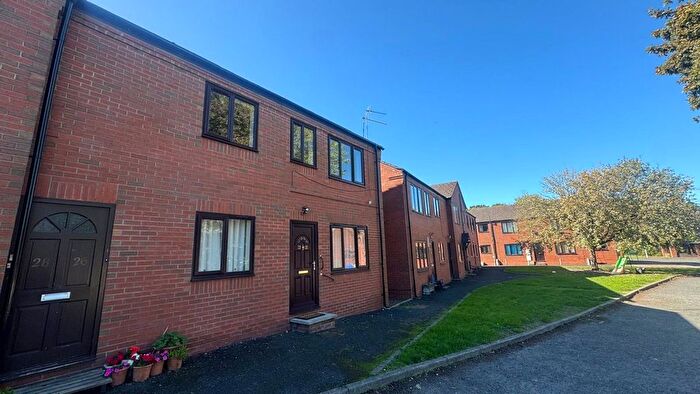 2 Bedroom Flat To Rent In Queens Court, Madeley, Telford, TF7