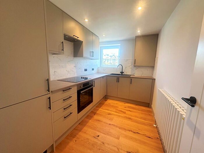 2 Bedroom Apartment For Sale In St. Catherines Terrace, Hove, BN3