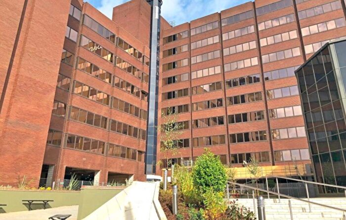 1 Bedroom Flat To Rent In Broadway Residences, Broad Street, Birmingham, B15