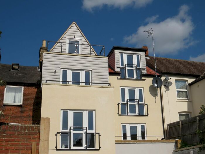 2 Bedroom Flat To Rent In Woodbridge Road, Ipswich, IP4