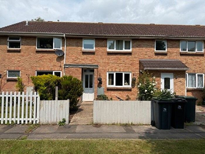3 Bedroom Property To Rent In Monkswell Green, Christchurch, BH23