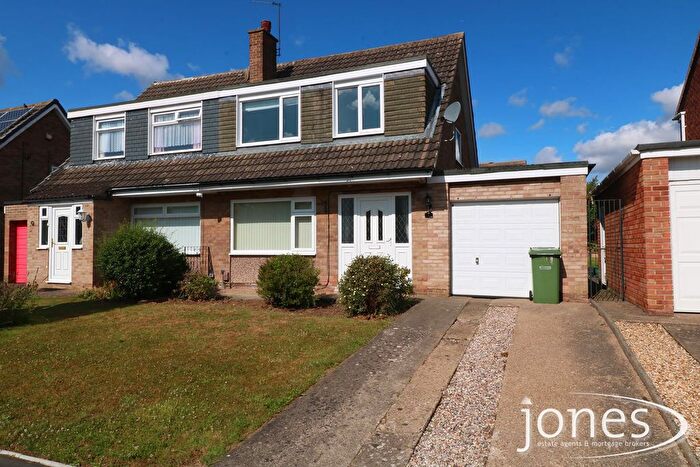 3 Bedroom Semi-Detached House To Rent In Malton Drive, Stockton-On-Tees, TS19