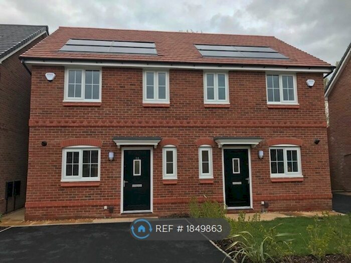 3 Bedroom Semi-Detached House To Rent In Brigadier Road, Stockport, SK5