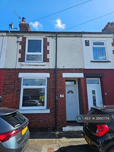 2 Bedroom Terraced House To Rent In North Road, Barnsley, S71