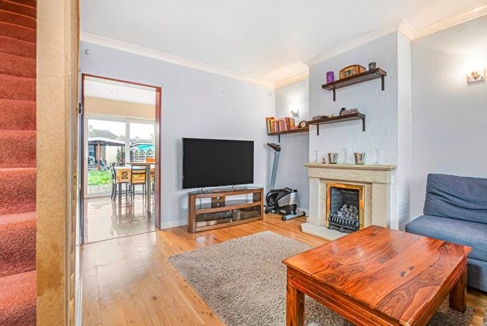2 Bedroom Terraced House For Sale In Cranford Avenue, Staines-Upon-Thames, Surrey, TW19