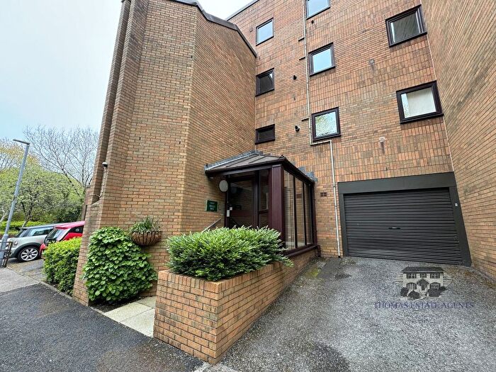 2 Bedroom Flat To Rent In The Crescent, Llandaff, Cardiff., CF5