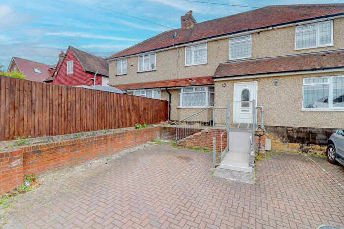 3 Bedroom Terraced House For Sale In Hatters Lane, High Wycombe, Buckinghamshire, HP13