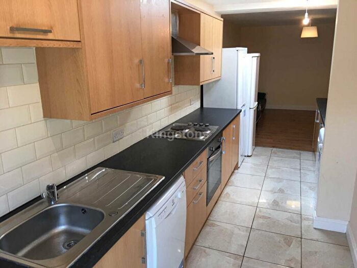 6 Bedroom Terraced House To Rent In Maindy Road, Cathays, CF24