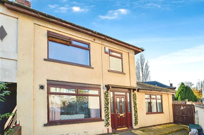 5 Bedroom Semi-Detached House For Sale In Leven Street, Middlesbrough, TS1