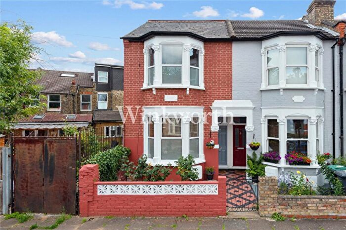 2 Bedroom Terraced House For Sale In Arnold Road, London, N15
