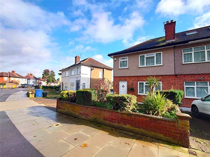 3 Bedroom Semi-Detached House To Rent In Park Lane, Hayes, Greater London, UB4