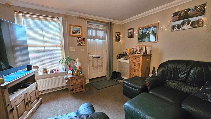 3 Bedroom End Of Terrace House For Sale In High Street, Gorleston, NR31